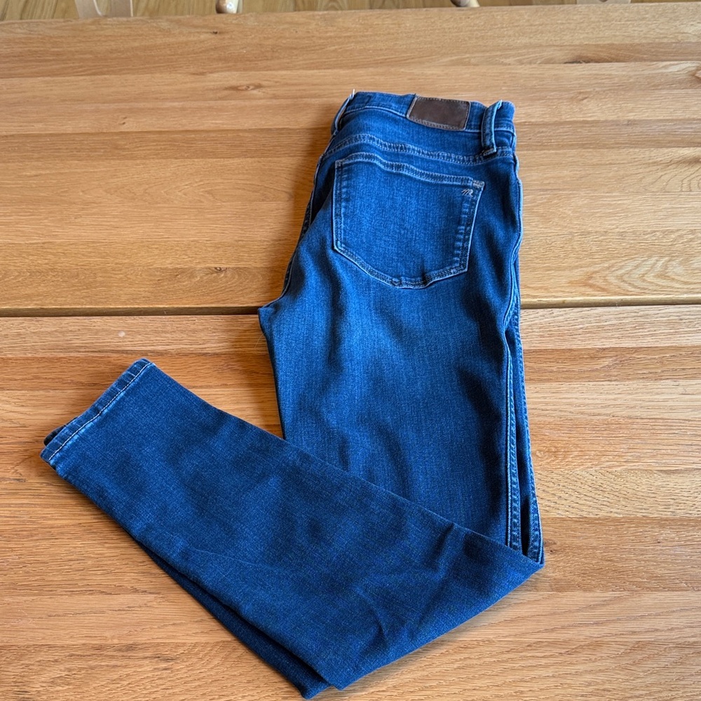 Women’s Classic Indigo Skinny Jeans